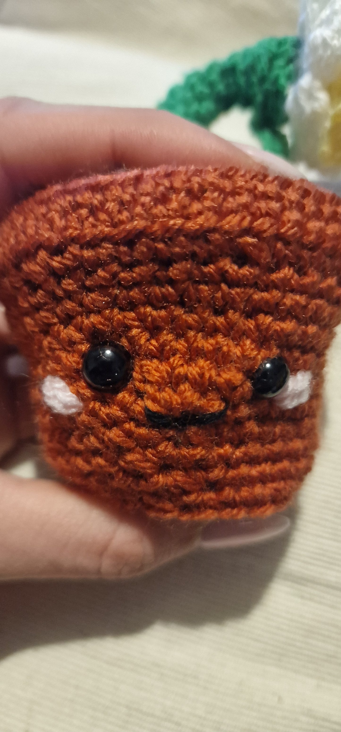 Jonquilles Amigurumi faites à la main au crochet dans un pot – Adorable décoration printanière