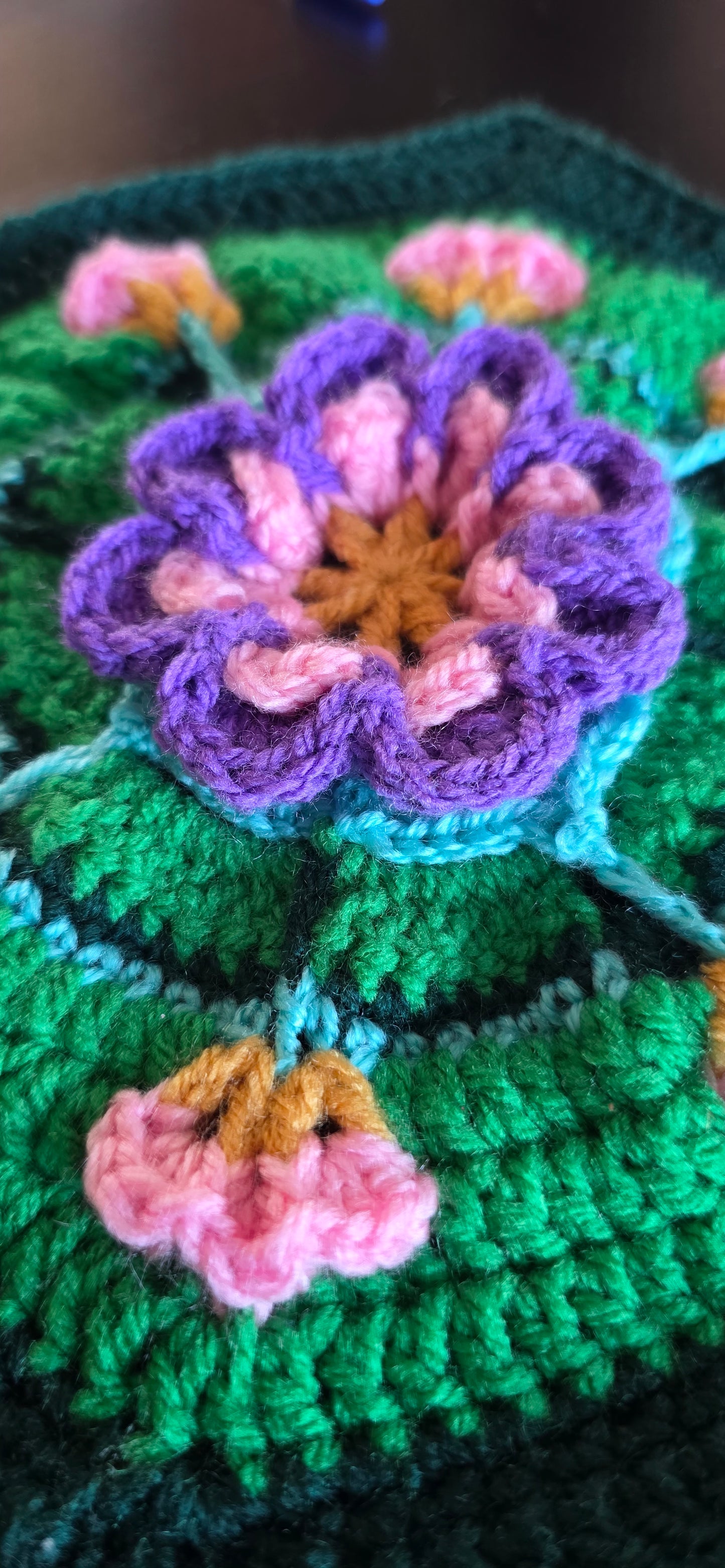 3D Pond Granny Square Crochet Pattern | Patrón de Ganchillo Cuadrado Estanque 3D