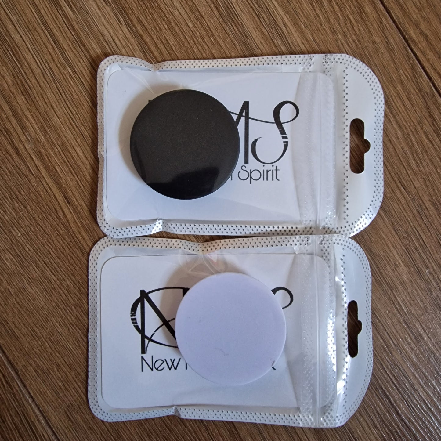 Poignée arrière de téléphone en forme de cœur et de cercle noir et blanc avec rotation à 360°