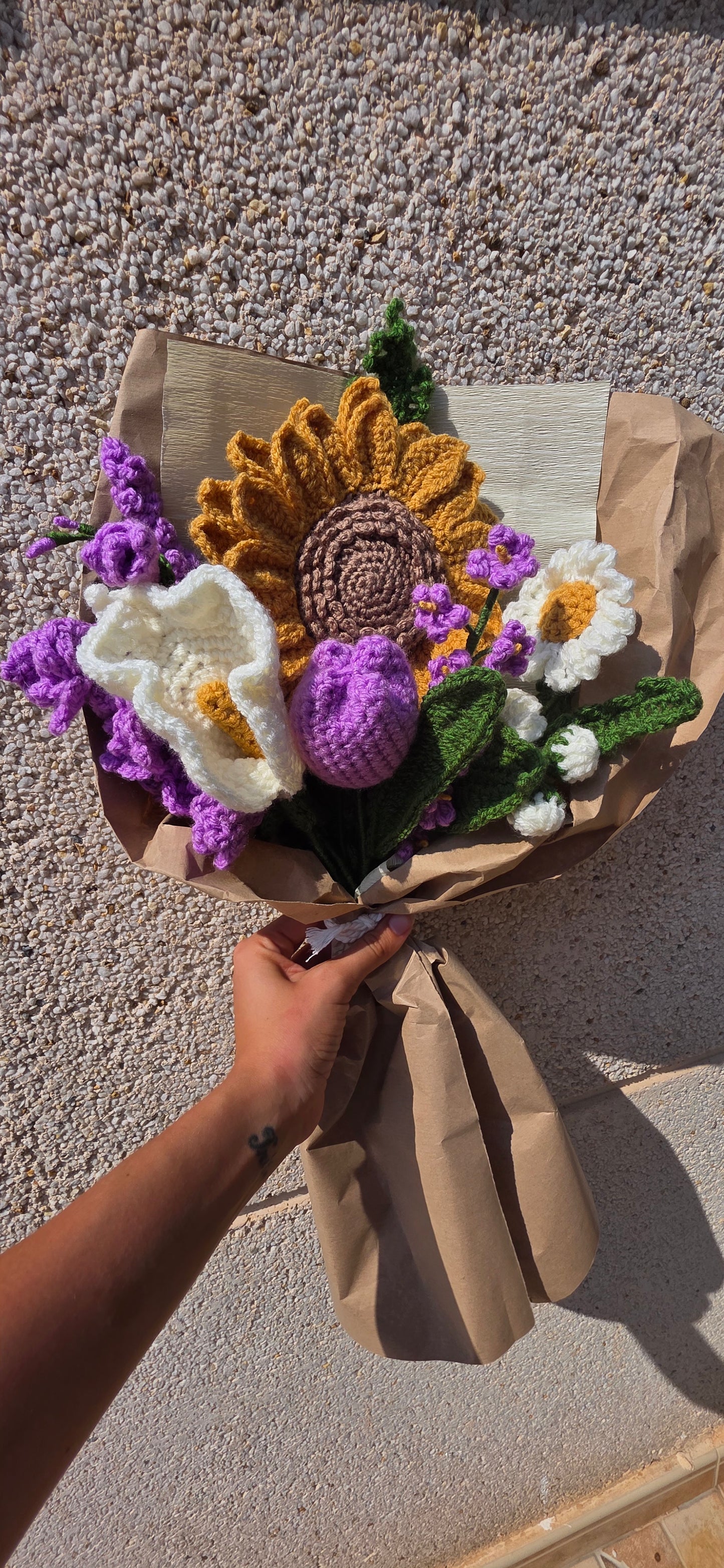 🌸 Crochet Flower Bouquet – Handmade Forever Blooms