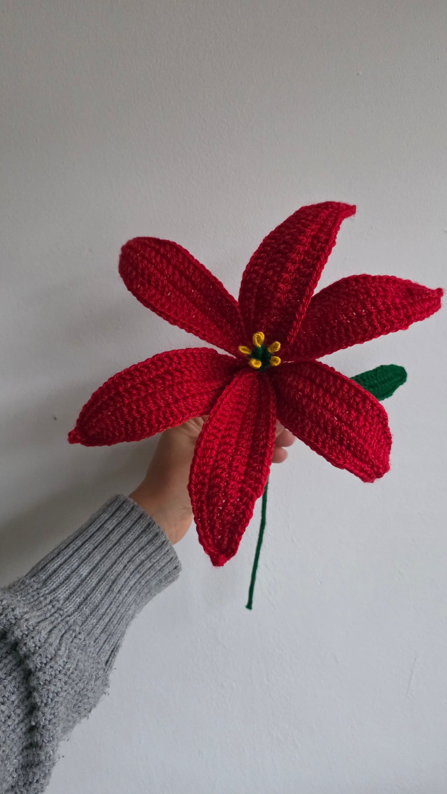 Crochet Lily Pattern | Elegant Christmas Flower | Instant PDF Download | Holiday & All-Season Crochet Pattern